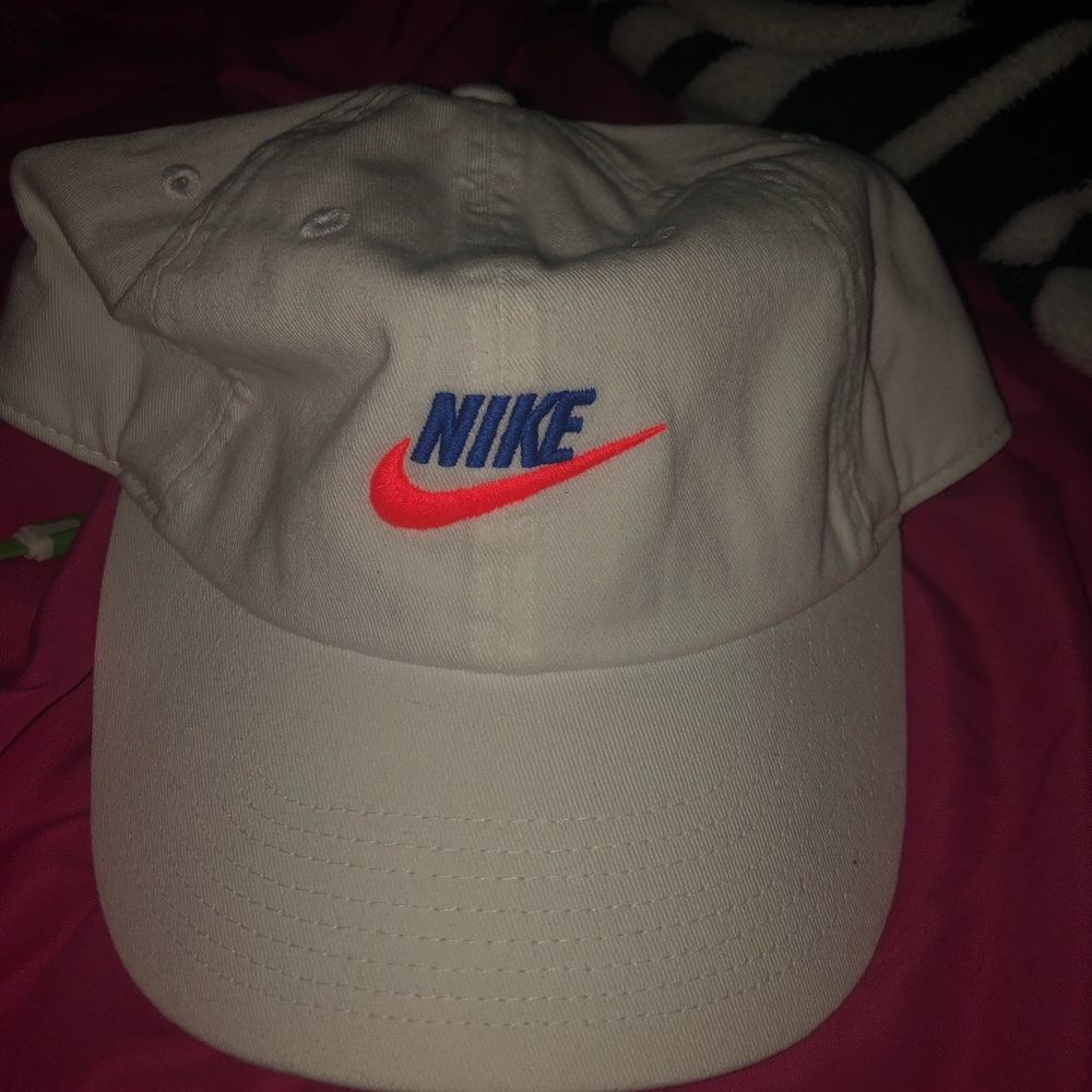 White Nike Hat
